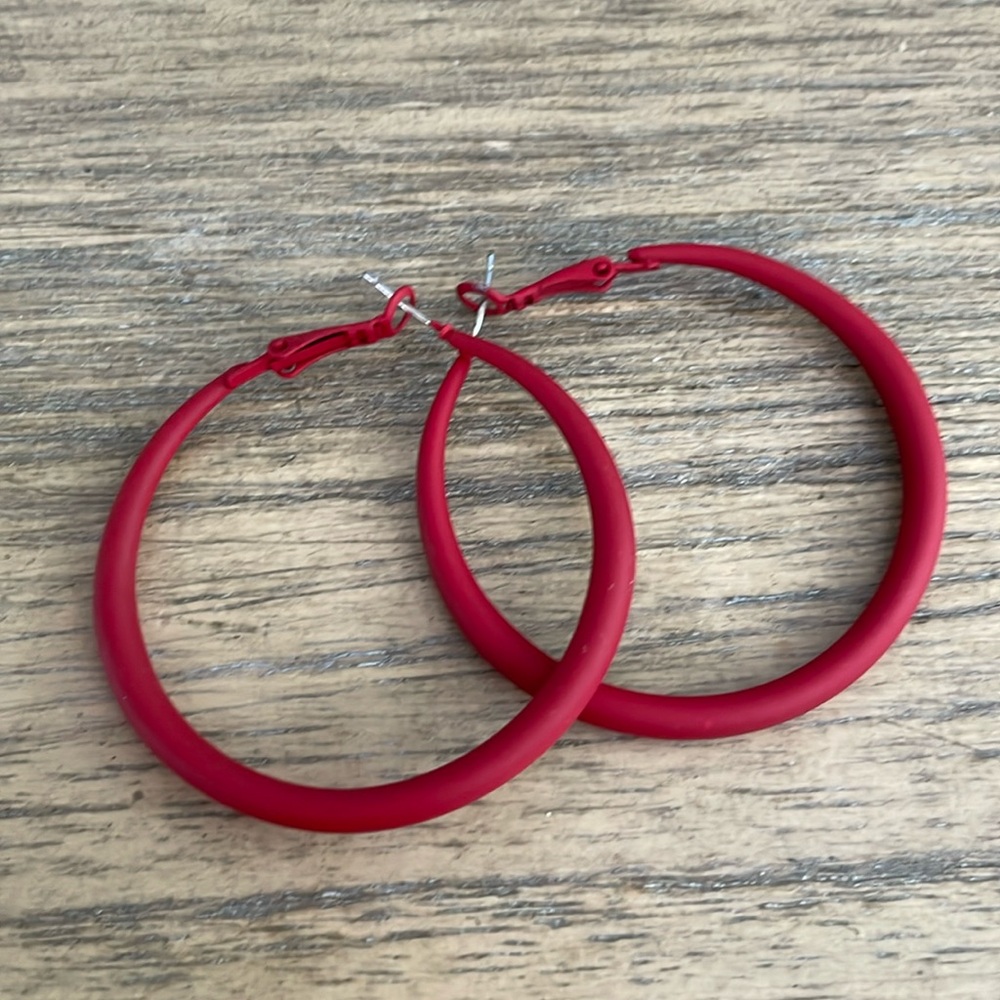 Red hoops Earrings